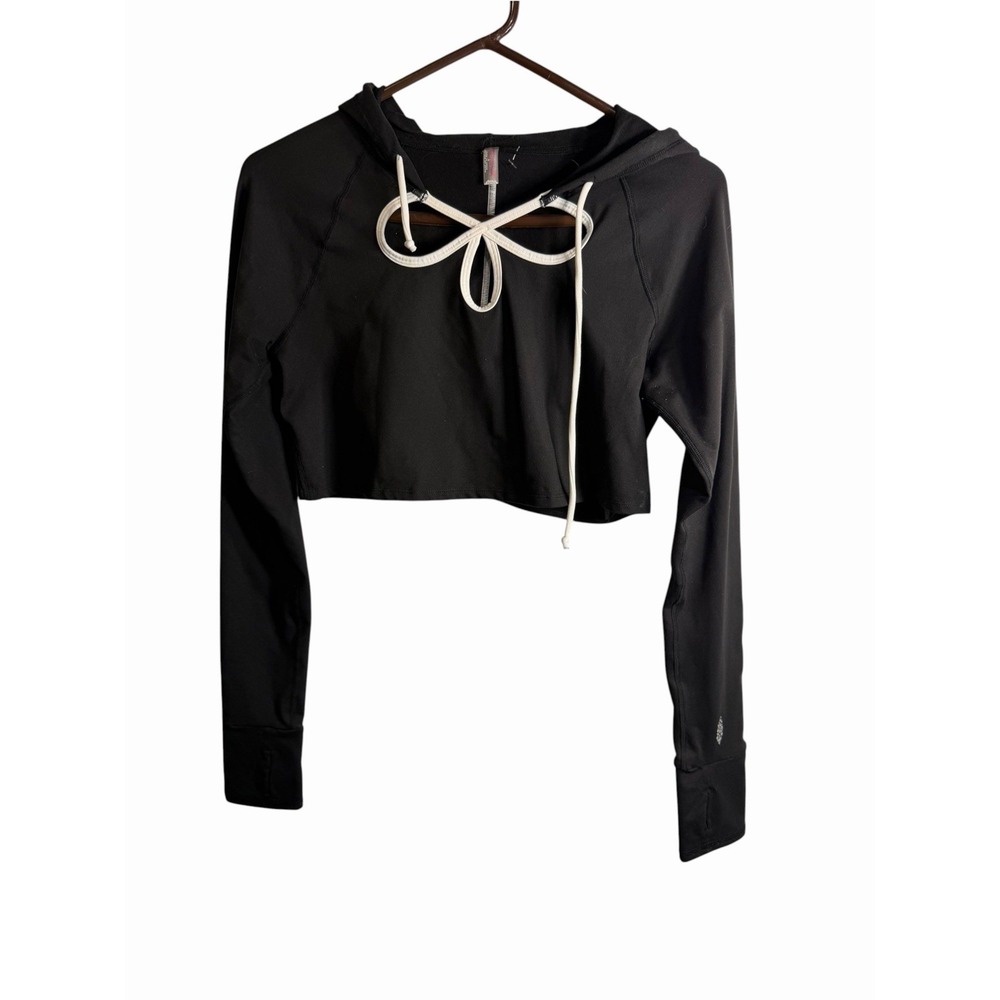 FP movement womens long sleeve hooded cropped top shirt thumb holes size small